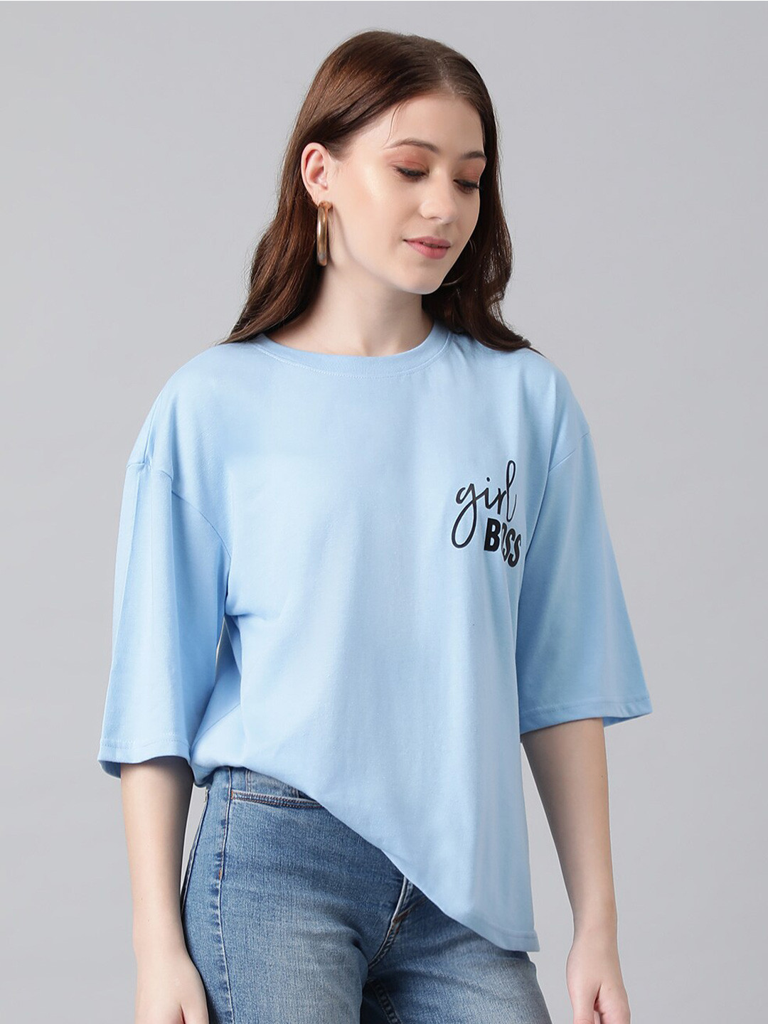 

KOTTY Basics Typography Printed Round Neck Drop-Shoulder Sleeves Oversized T-shirt, Blue
