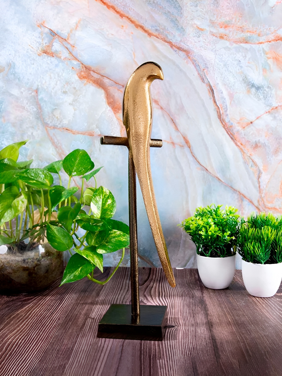 

THEDECORKART Gold-Toned Figurine Showpiece
