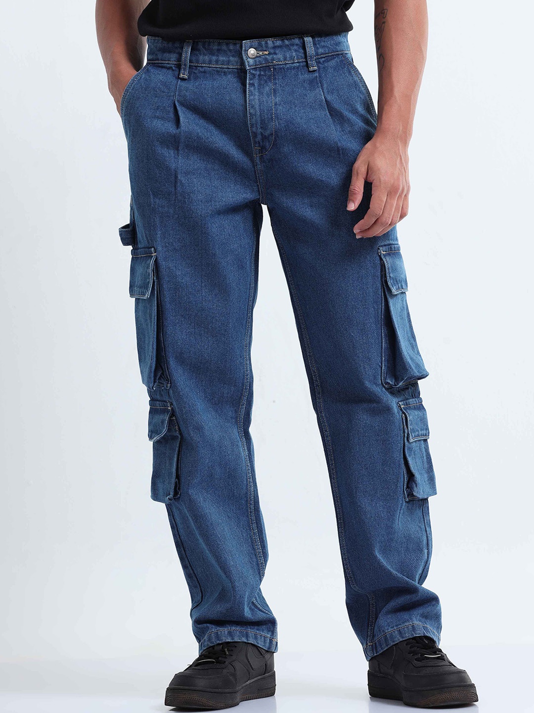 

Tailoraedge Men Tailored Relaxed Fit Mid-Rise Clean Look Cotton Cargo Jeans, Navy blue