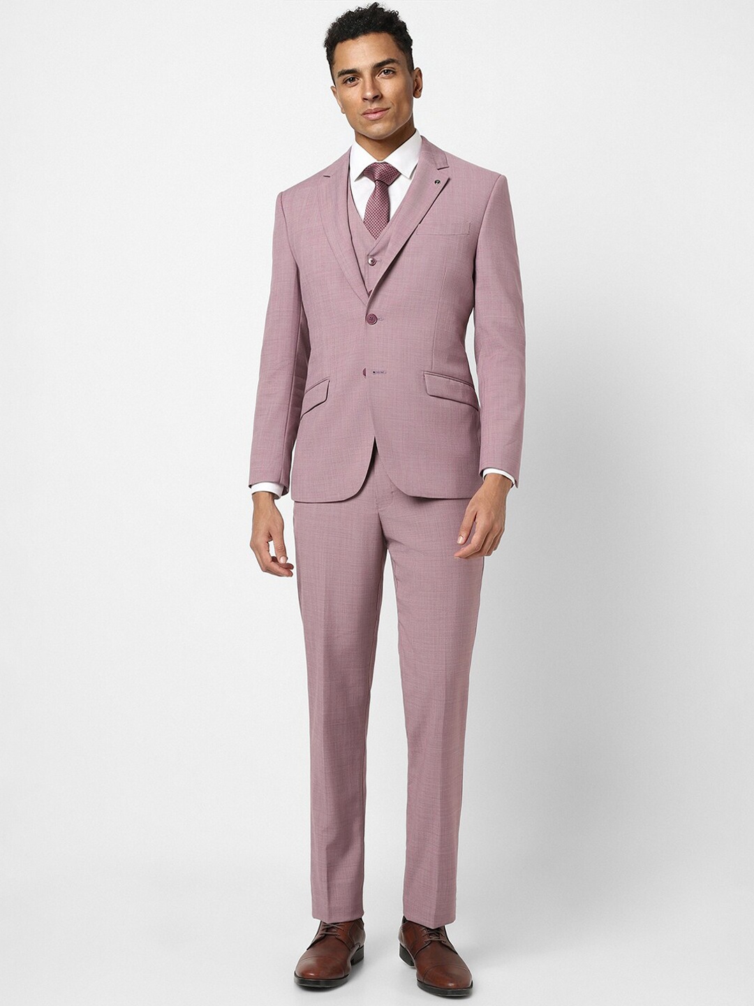 

Van Heusen Men Slim-Fit Single-Breasted Three-Piece Formal Suit, Pink