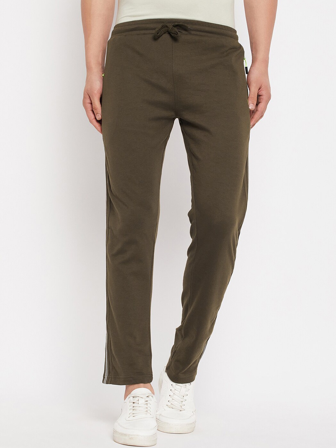 

Duke Men Solid Cotton Relaxed-Fit Mid-Rise Track Pant, Olive