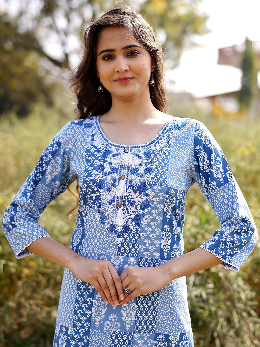 

mokshi Women Ethnic Motifs Printed Regular Kurta with Palazzos, Blue