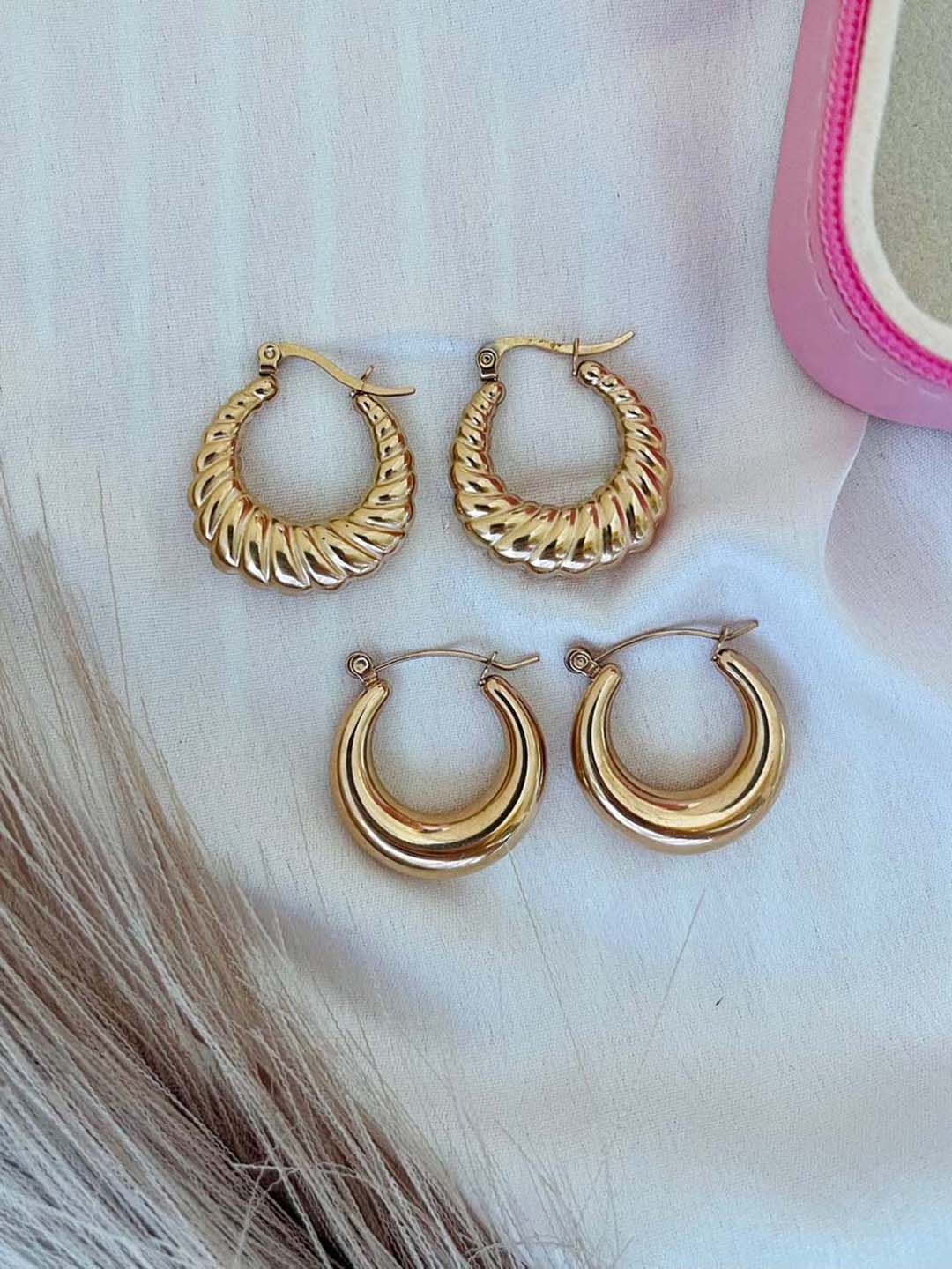 

The Cacti Store Set of 2 Stainless Steel Hoop Earrings, Gold