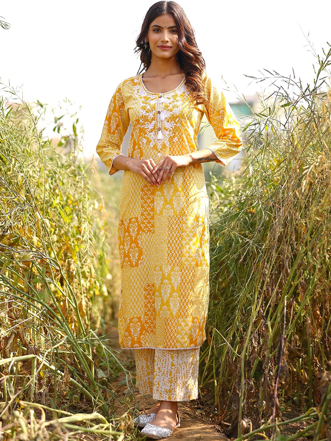 

mokshi Women Ethnic Motifs Printed Regular Thread Work Kurta with Palazzos, Yellow