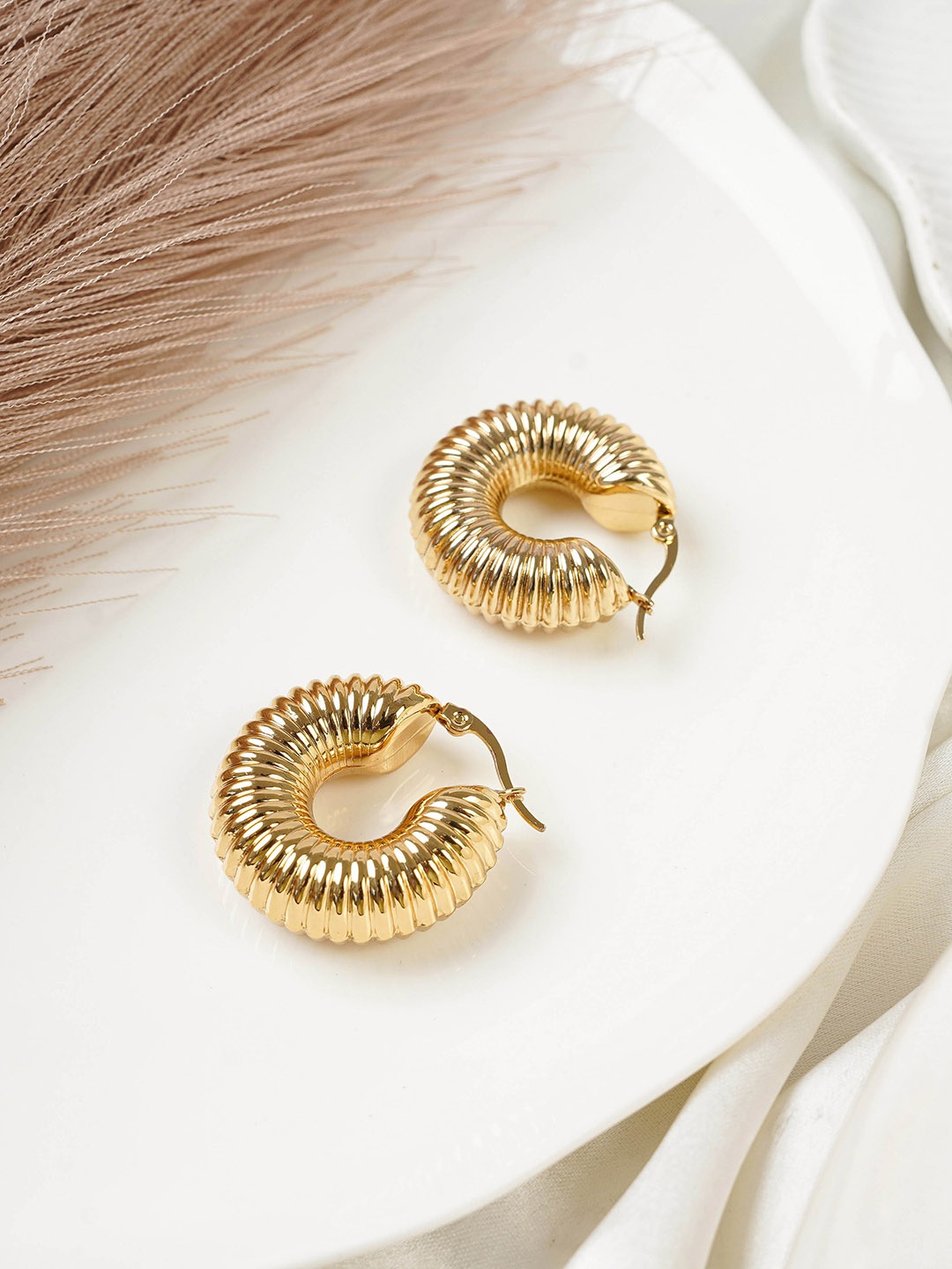 

The Cacti Store Stainless Steel Contemporary Hoop Earrings, Gold