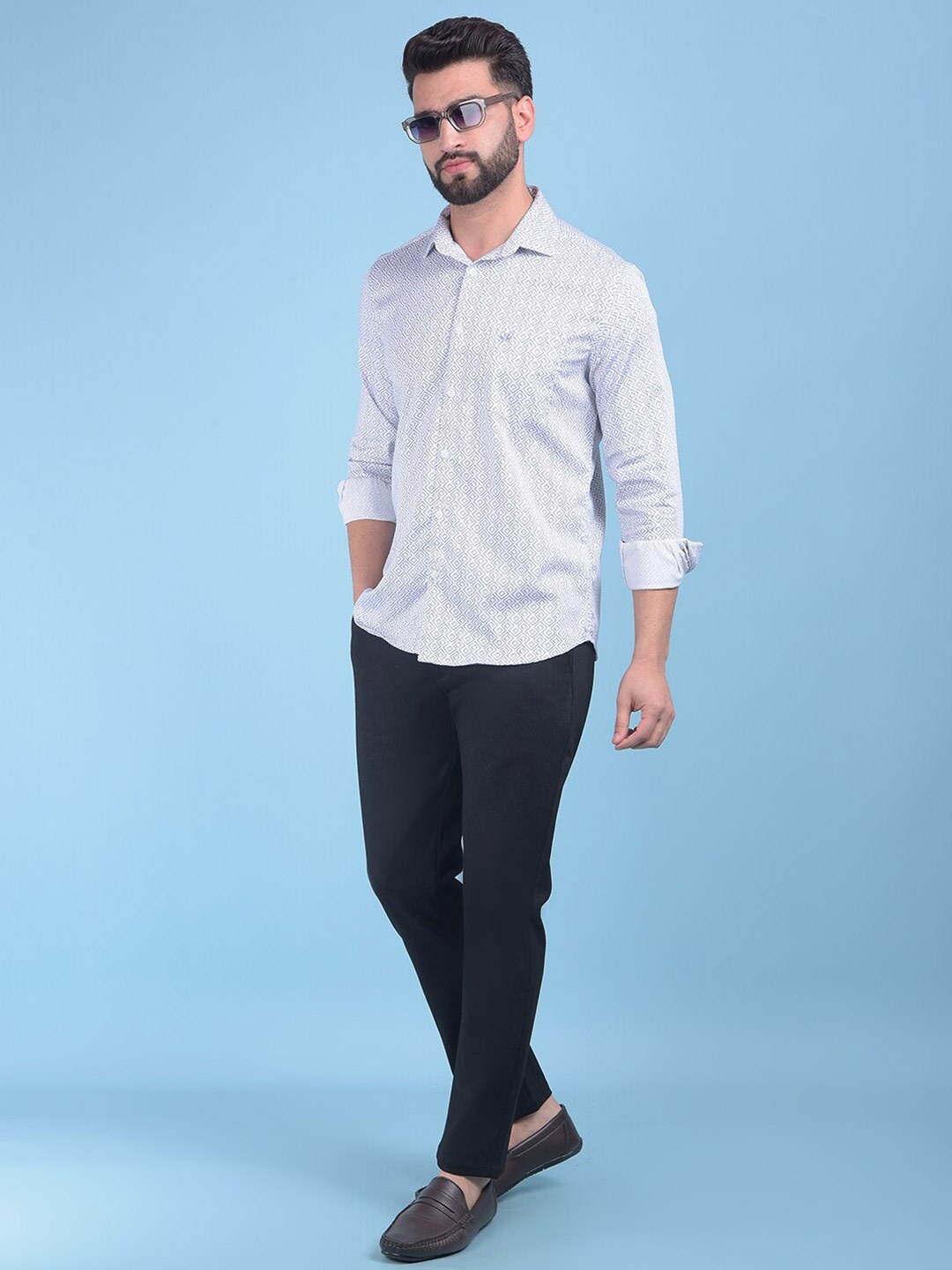 

Crimsoune Club Classic Slim Fit Abstract Printed Casual Shirt, White