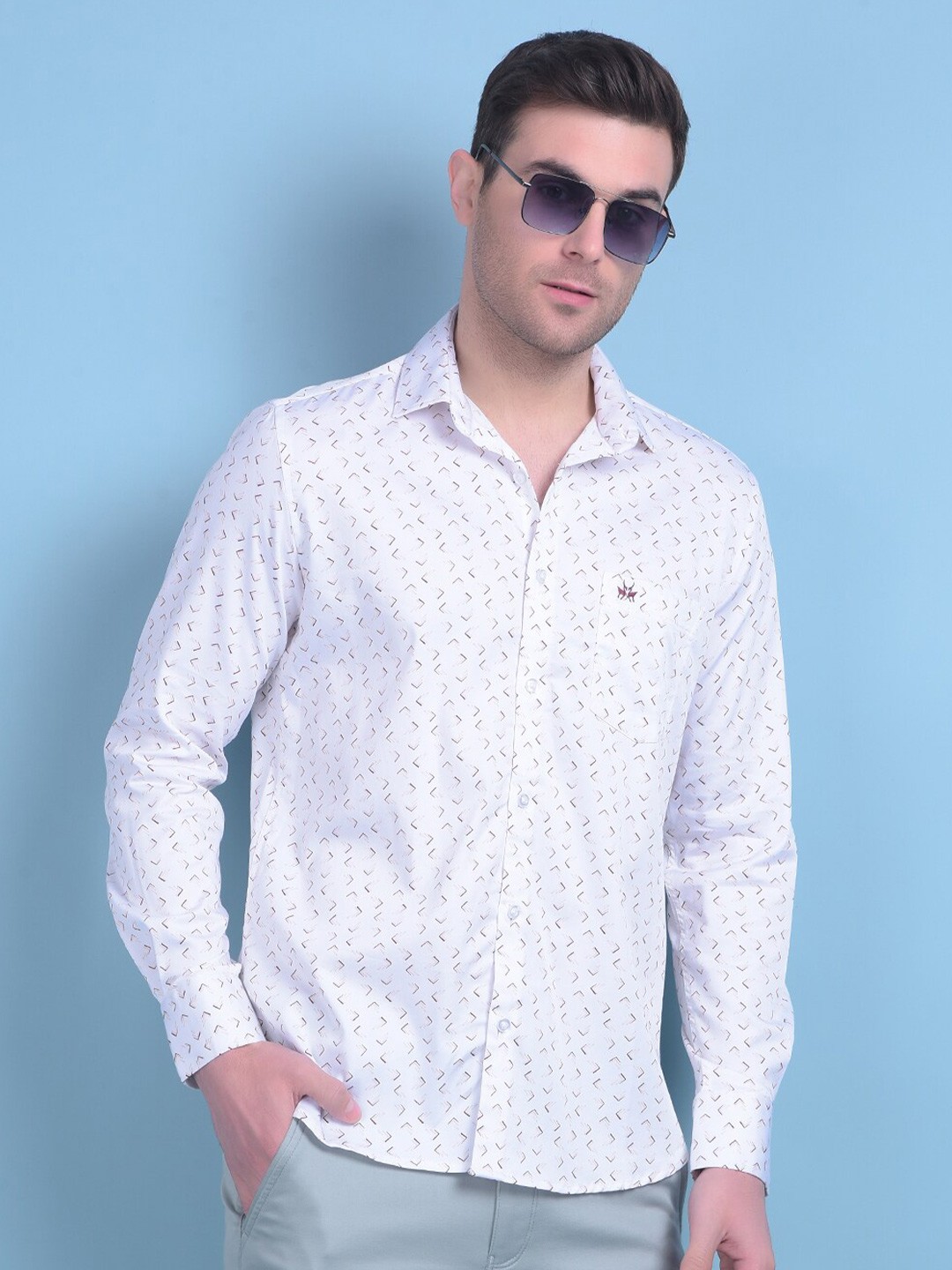 

Crimsoune Club Men Classic Slim Fit Micro Ditsy Printed Casual Shirt, White