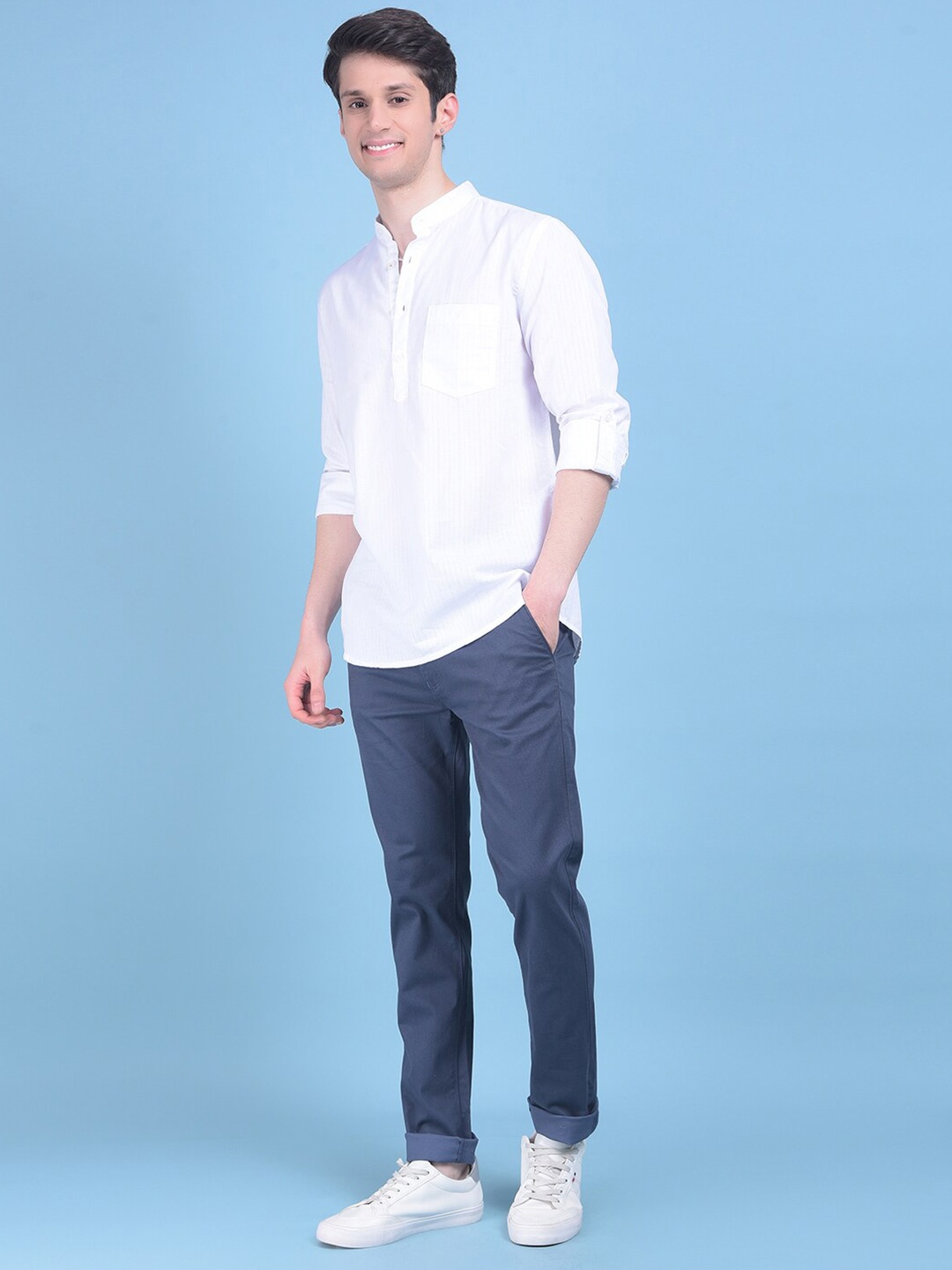 

Crimsoune Club Vertical Striped Classic Slim Fit Cotton Casual Shirt, White