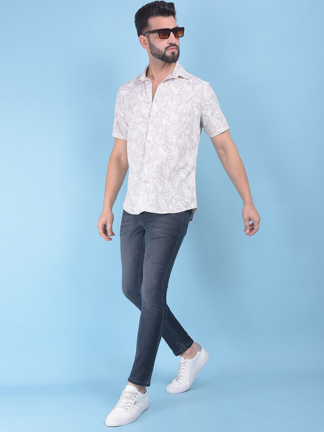 

Crimsoune Club Classic Slim Fit Opaque Floral Printed Cotton Casual Shirt, Beige