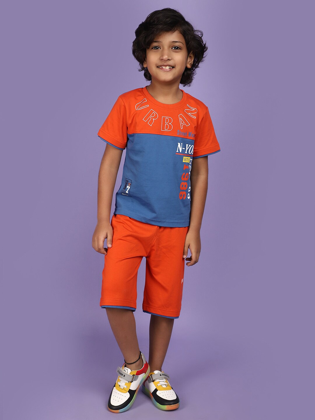 

V-Mart Boys Printed T-shirt with Shorts, Orange