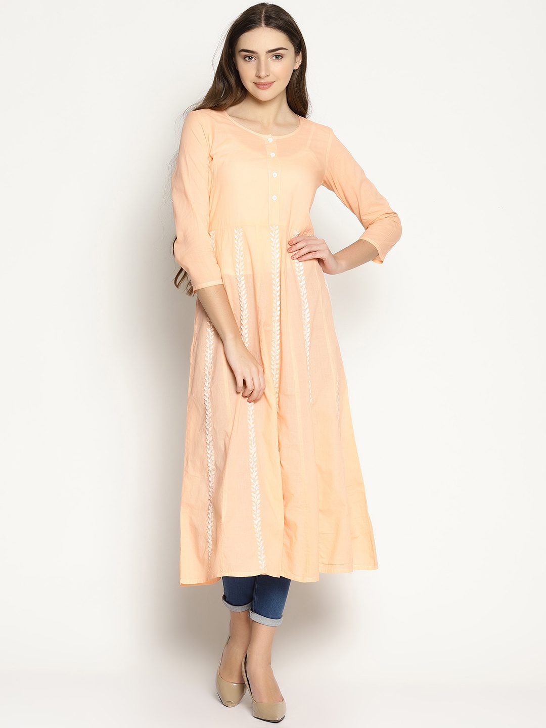 

Weaves of Tradition Floral Embroidered Chikankari Cotton Kurta, Peach