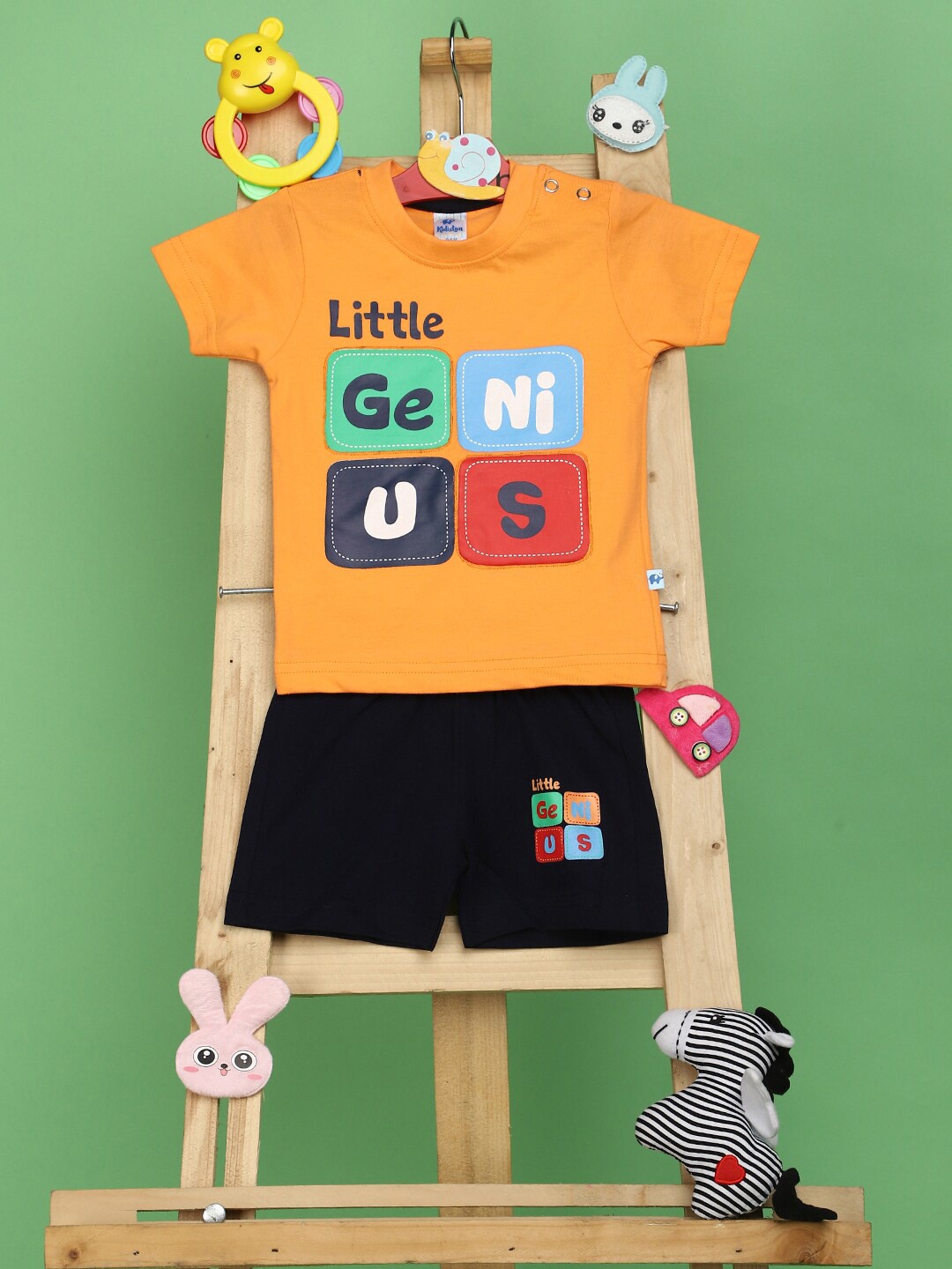 

V-Mart Unisex Kids Printed T-shirt with Shorts, Orange