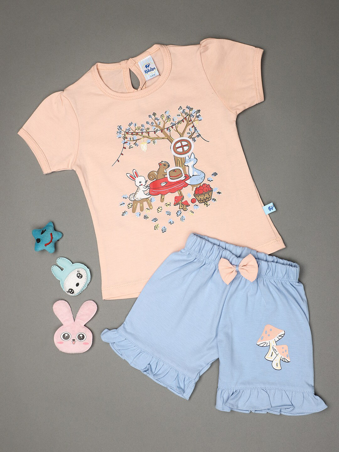 

V-Mart Unisex Kids Printed Top with Shorts, Pink