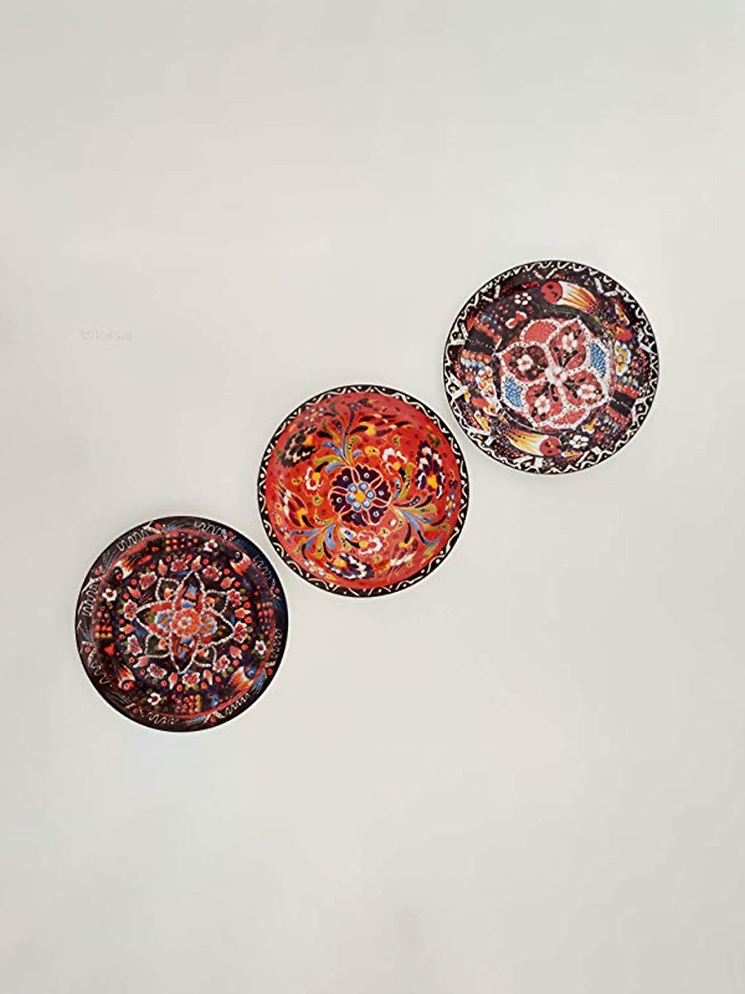 

REAL ART Red & Black 3 Pcs Ceramic Wall Plate