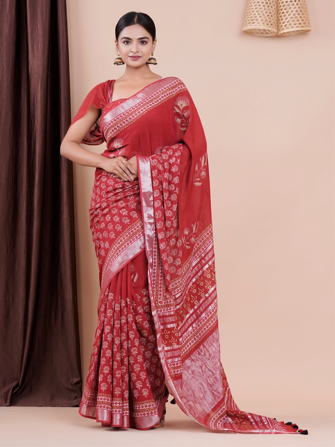 

Shivanya Handicrafts Ethnic Motifs Block Print Saree, Red