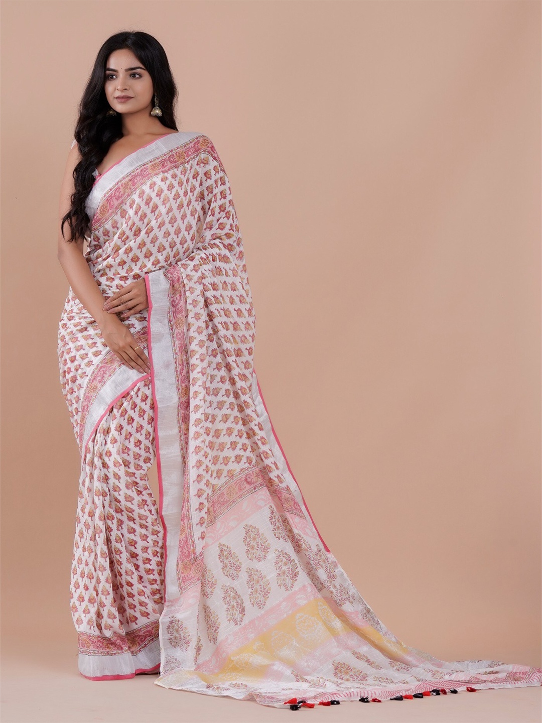 

Shivanya Handicrafts Floral Zari Block Print Saree, White