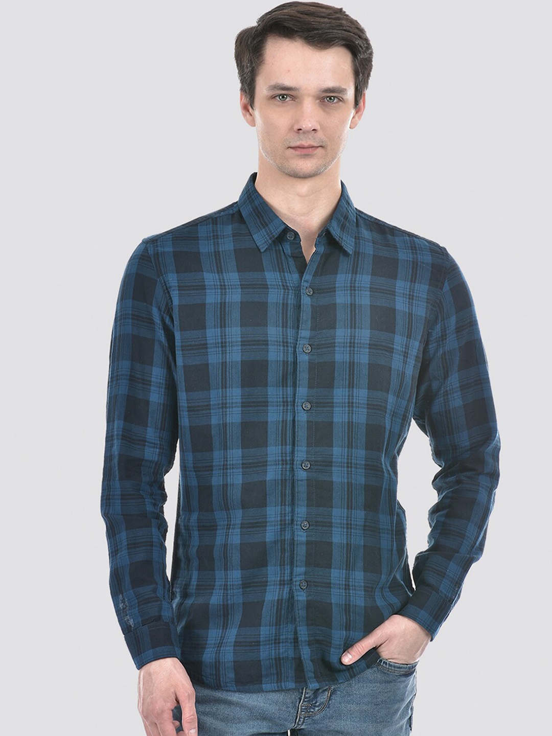 

Numero Uno Men Checkered Slim Fit Shirt, Navy blue