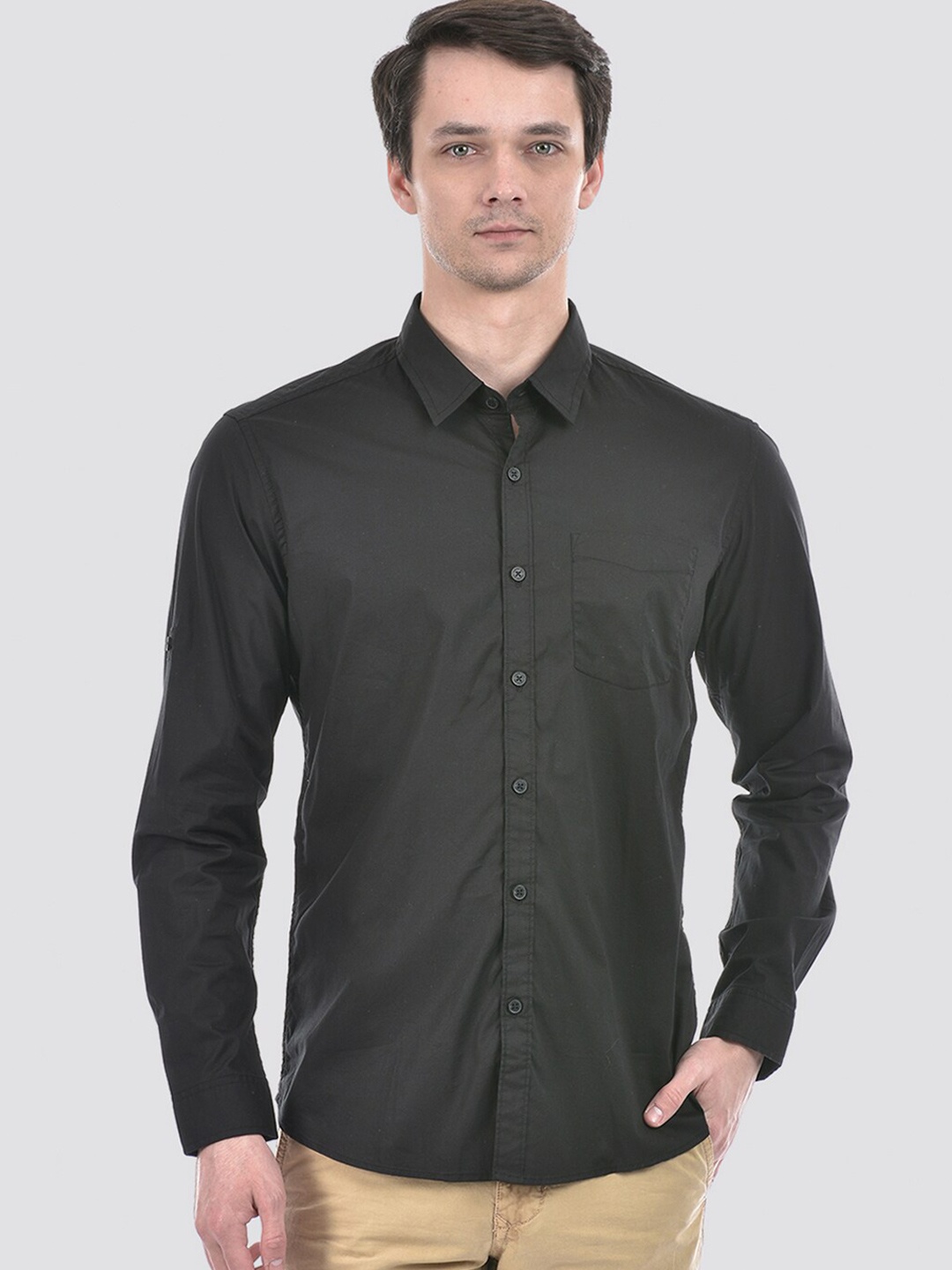 

Numero Uno Men Solid Regular Fit Shirt, Black