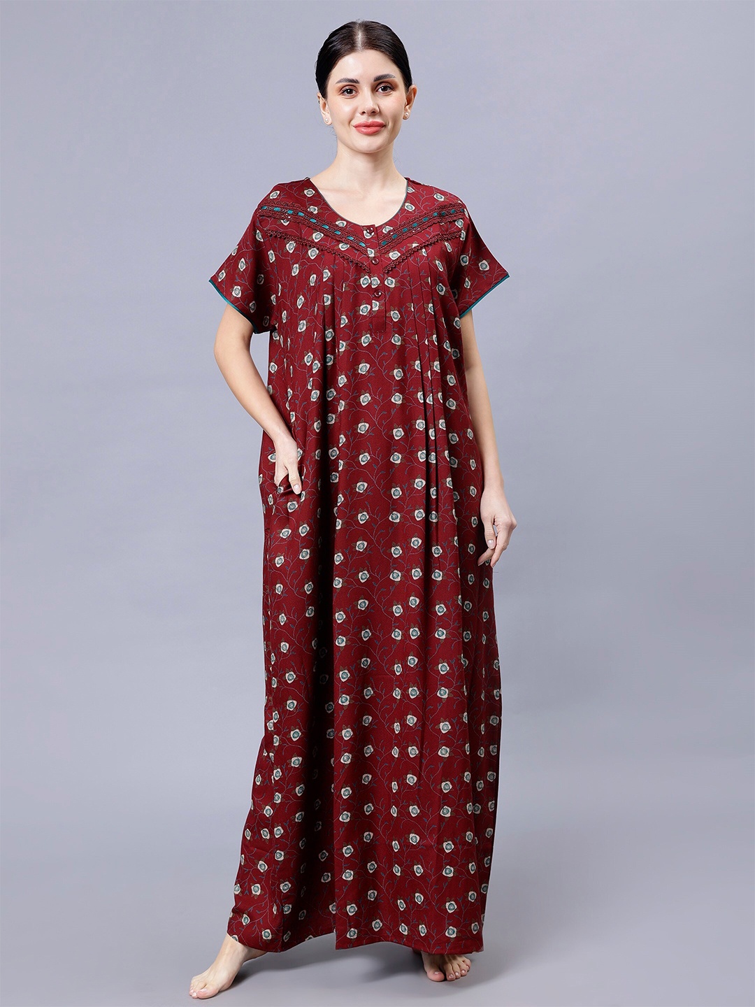 

NIGHTSPREE Women Printed Maxi Nightdress, Maroon
