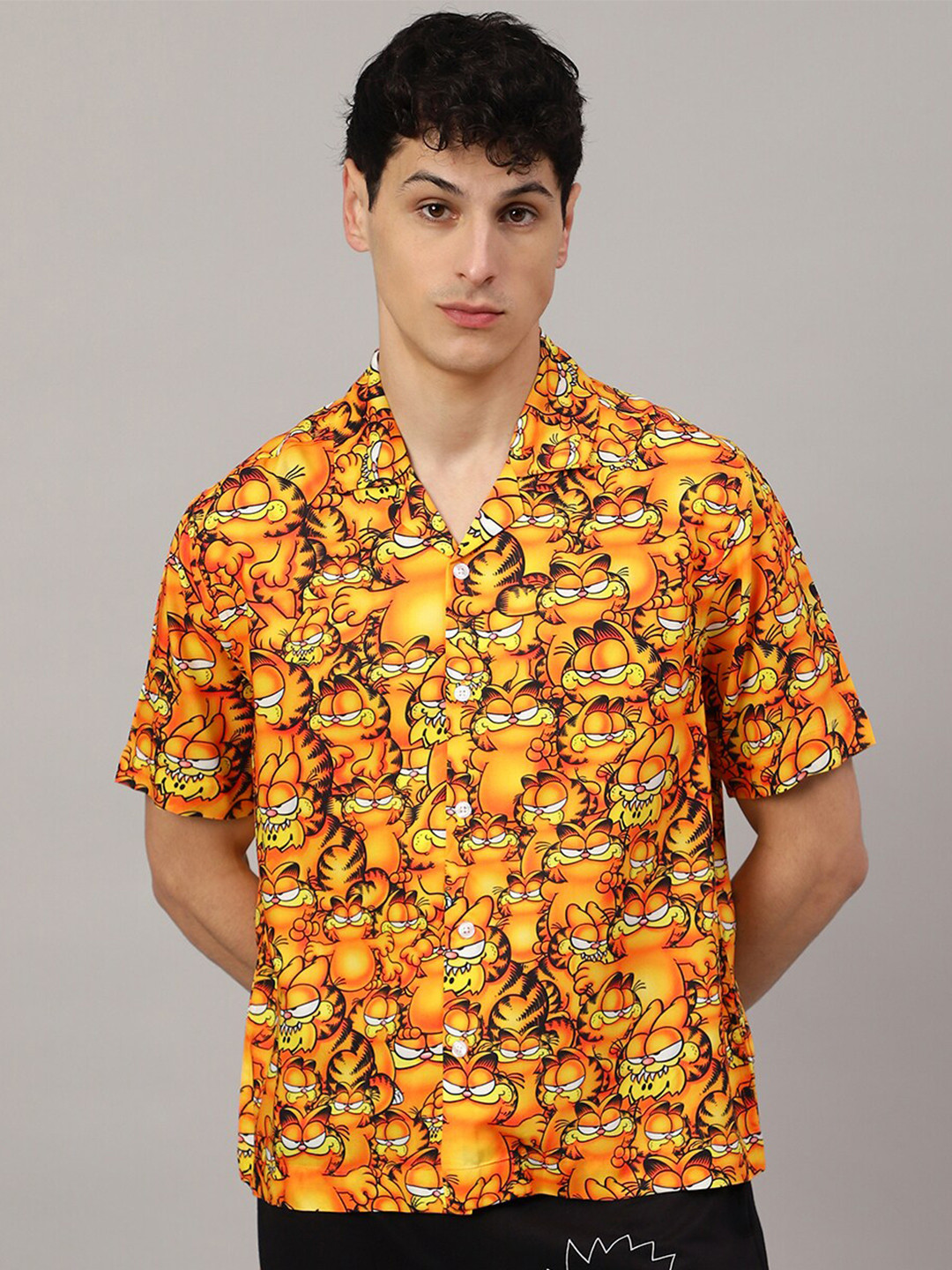 

Free Authority Garfield-Printed Casual Shirts, Orange