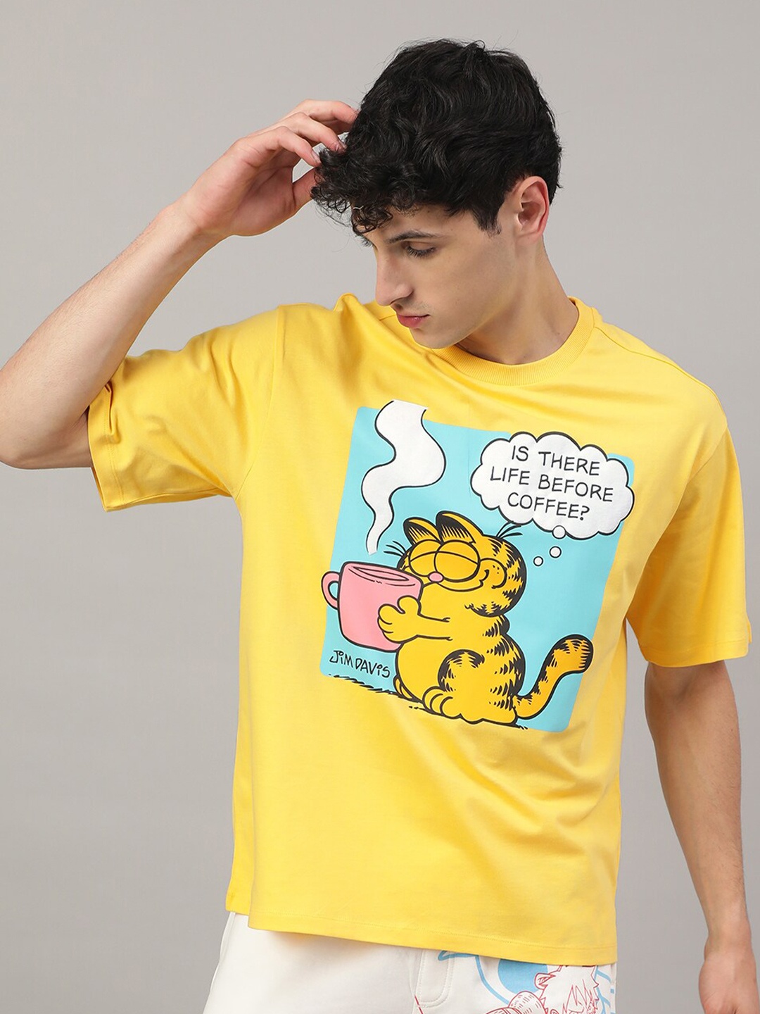 Free Authority Garfield Printed Loose-Fit Pure-Cotton T-Shirt, Yellow