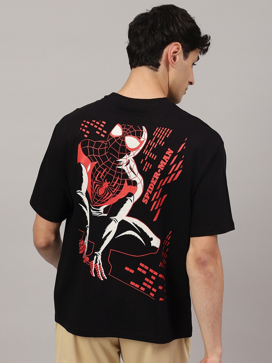 

Free Authority Spiderman Printed Loose-Fit Pure-Cotton T-Shirt, Black
