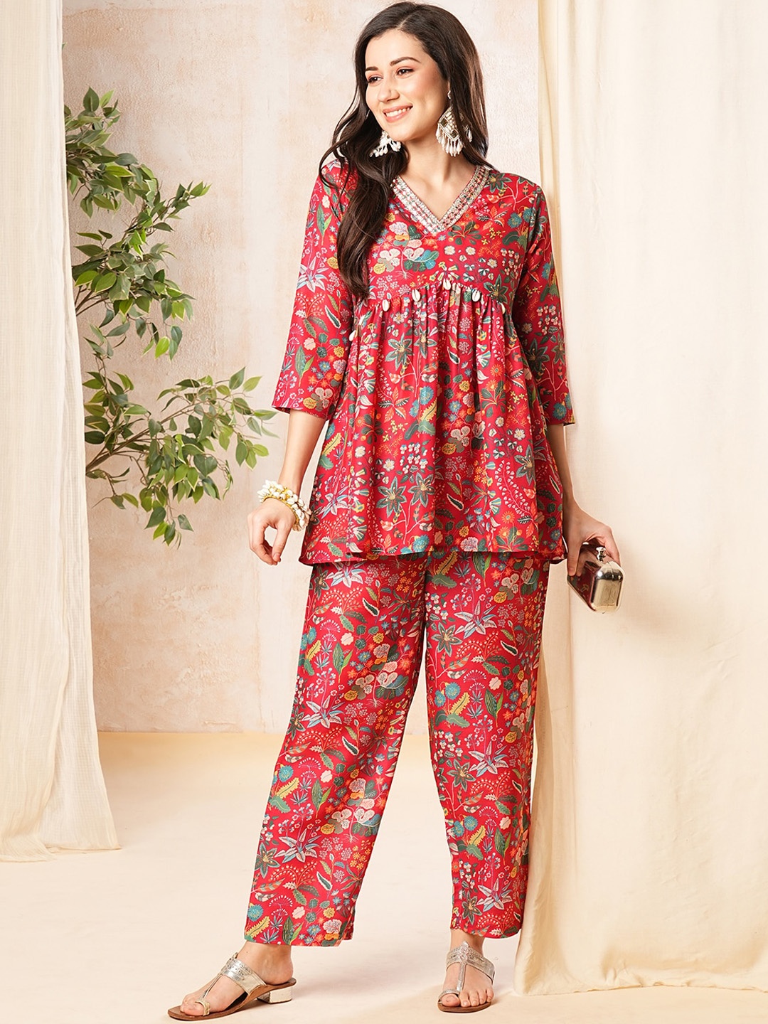 

Globus Women Red Printed Alia-Cut Tunic & Straight Pant Co-Ord Set