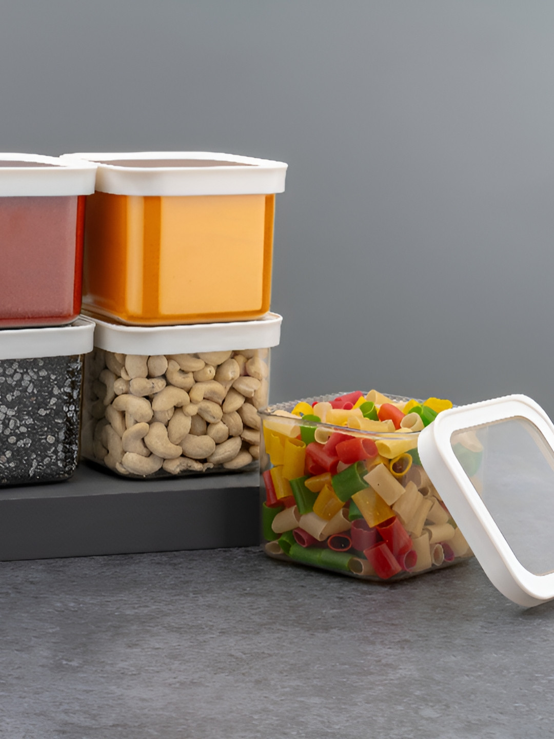 

2Mech White & Transparent 6 Pieces Grocery Food Container 500 ml