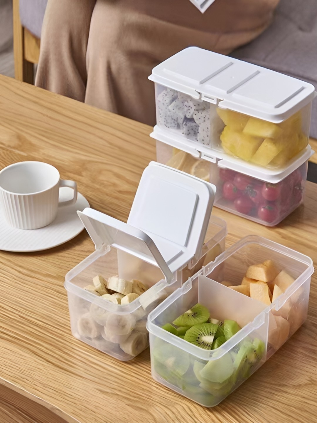 

2Mech White 4 Pieces Food Container 1 L Each