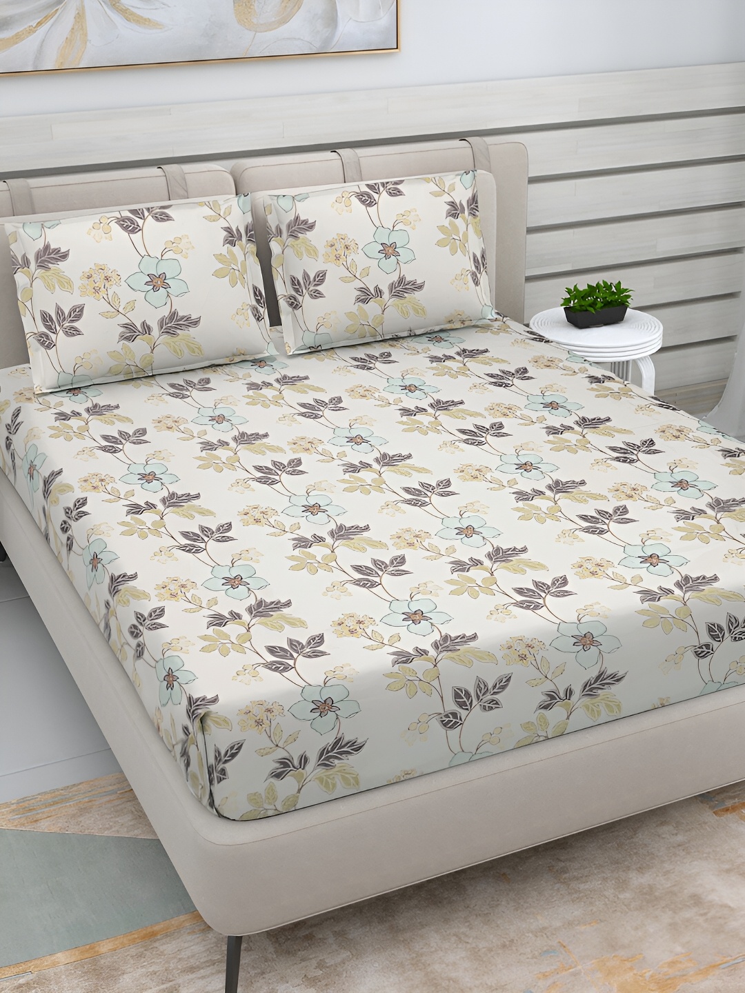 

FABINALIV Cream-Coloured & Blue Floral Print 300 TC King Size Bedsheet & 2 Pillow Covers