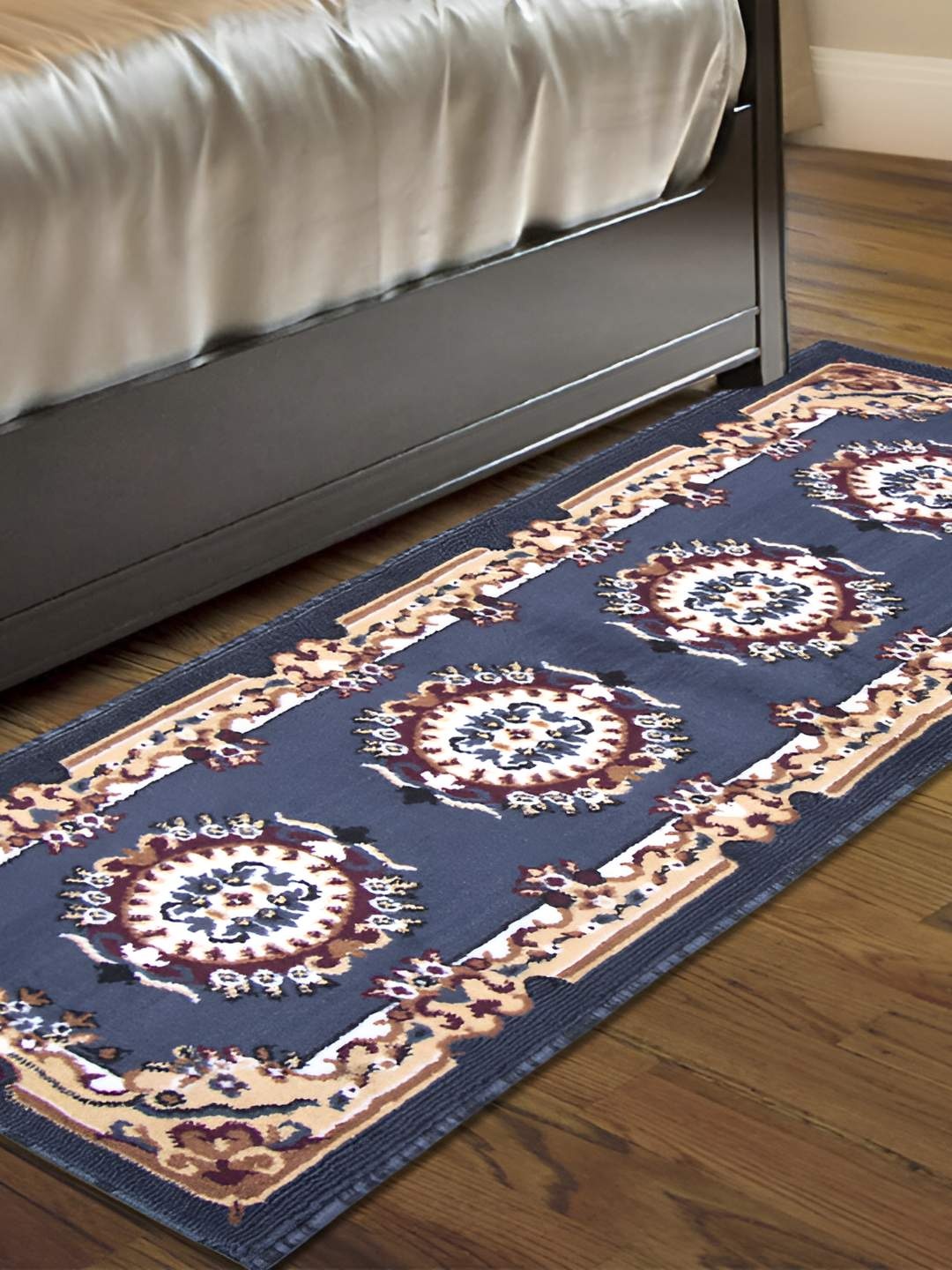 

Carpet Galore Grey and White Ethnic Motif Printed Water Resistant Floor Mat