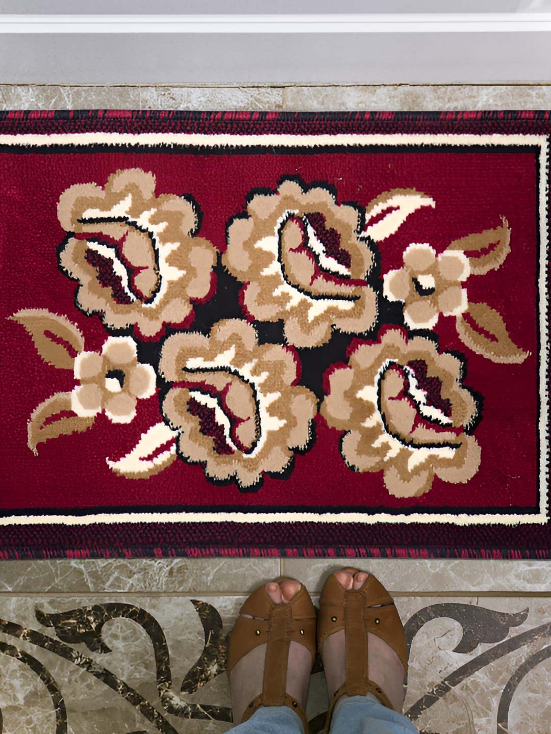 

Carpet Galore Red & Beige Patterned Water-Resistant Door Mat