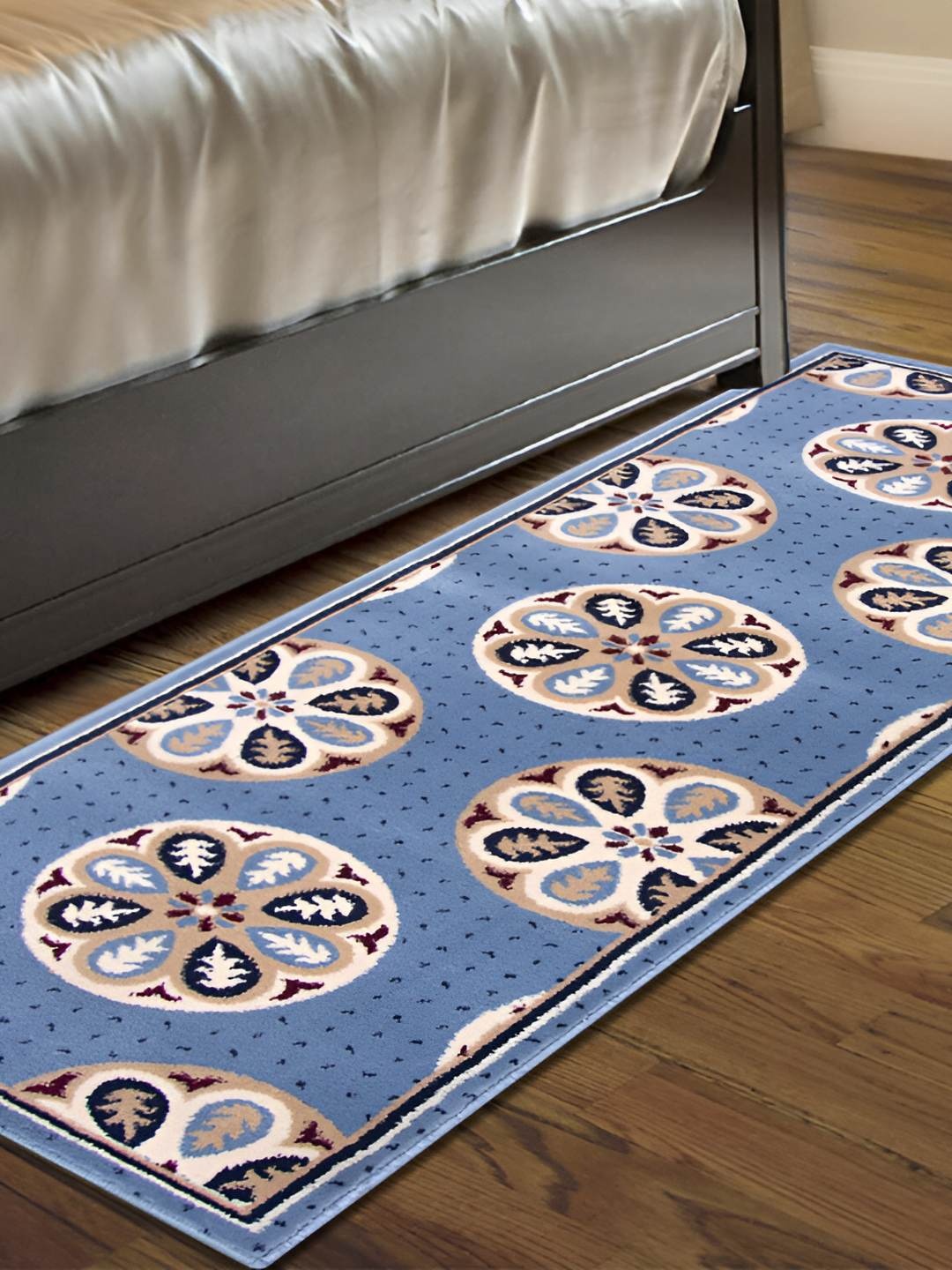 

Carpet Galore Grey and Blue Geometric Printed Water Resistant Floor Mat