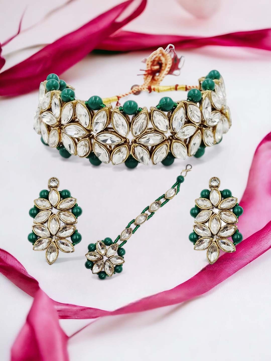 

Anouk Gold-Plated Stones-Studded & Beads-Beaded Jewellery Set