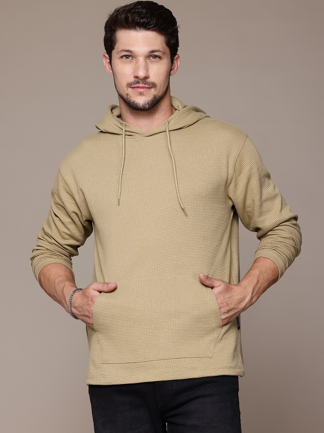 

The Roadster Lifestyle Co. Hooded T-shirt With Kangaroo Pockets, Khaki