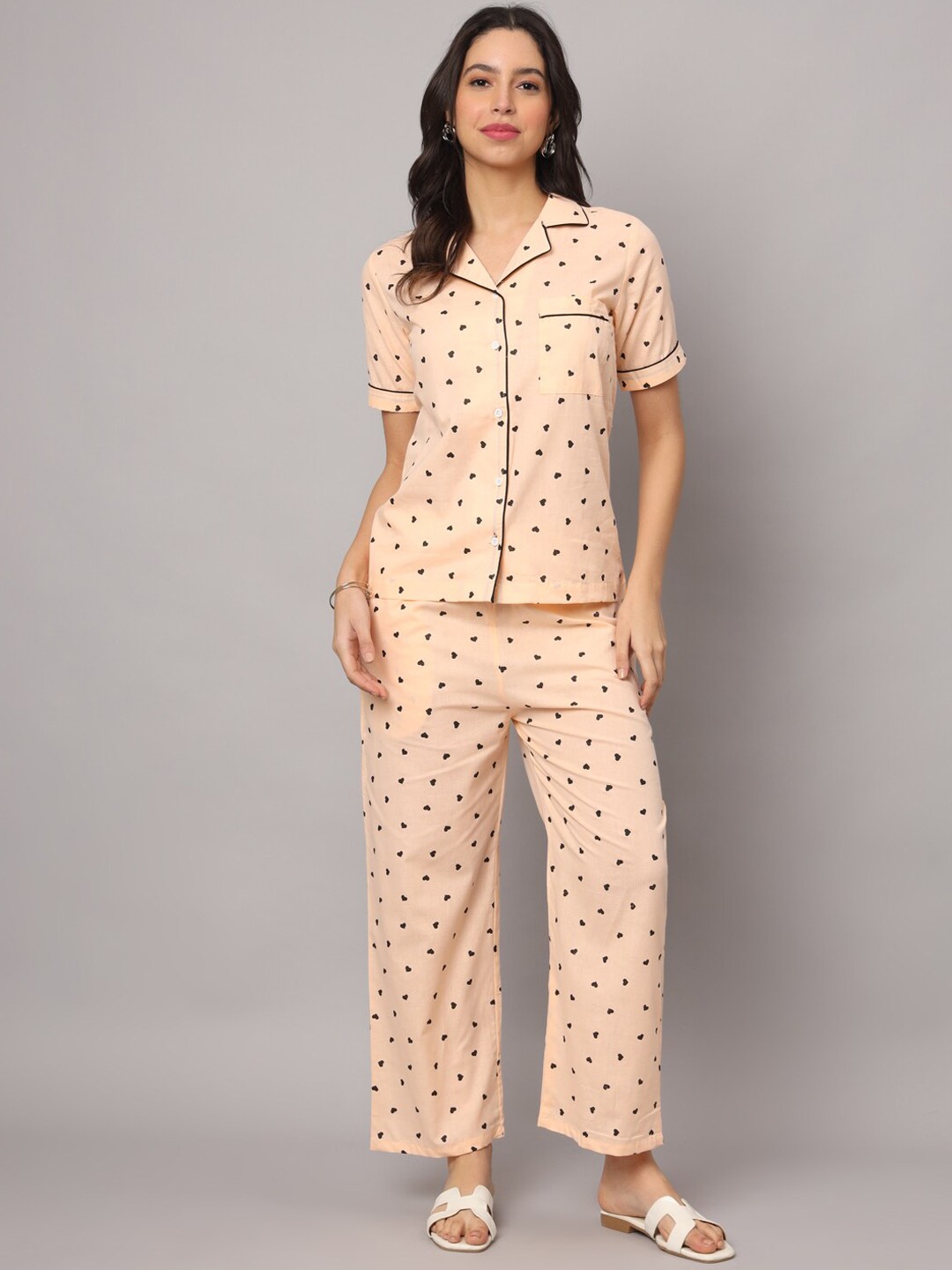 

Fusion Threads Women Conversational Printed Night suit, Yellow
