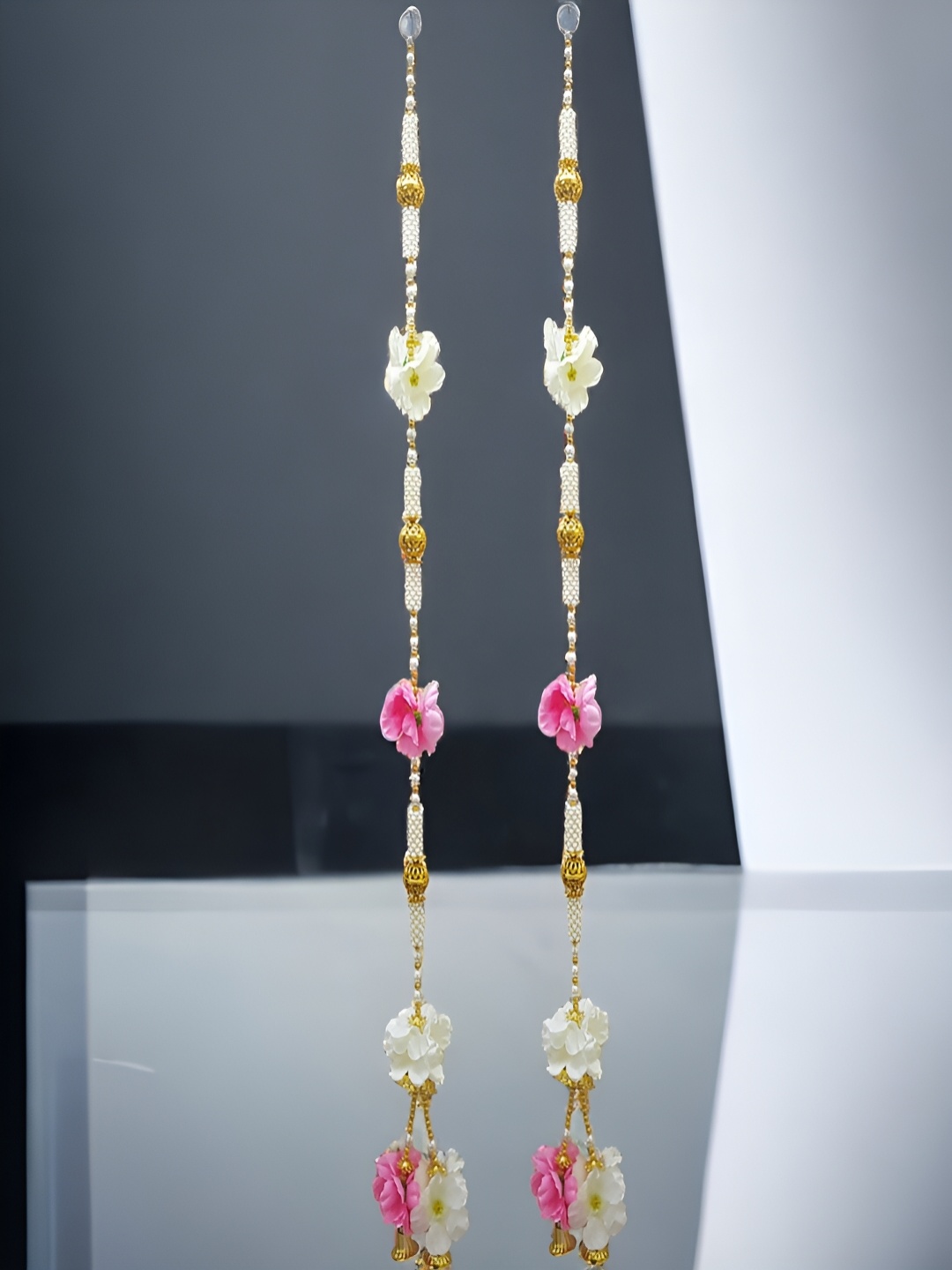

NARYA TRADITIONAL Cream & Pink 2 Pcs Latkan Hanging Wall Decor