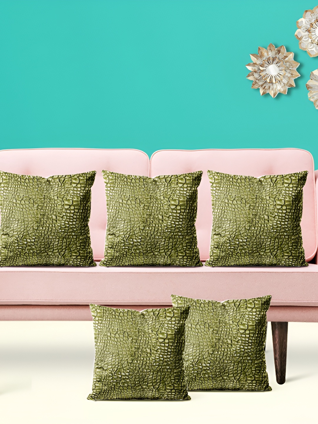 

ArtzFolio Green 5 Pieces Square Cushion Covers