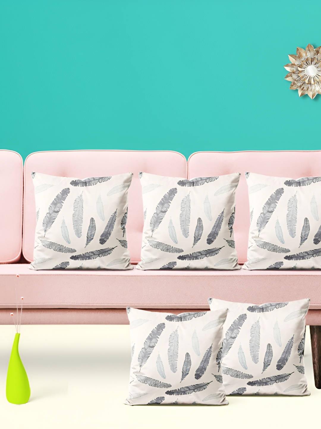 

ArtzFolio Cream & Black Printed 5 Pieces Square Cushion Covers