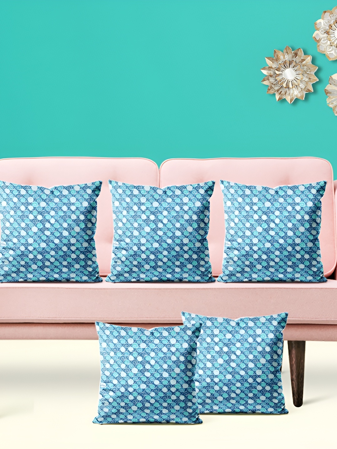 

ArtzFolio Blue & white 5 Pcs Square Cushion Covers