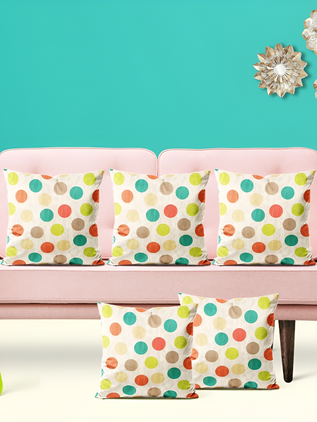 

ArtzFolio White 5 Pieces Geometric Printed Velvet Square Cushion Covers