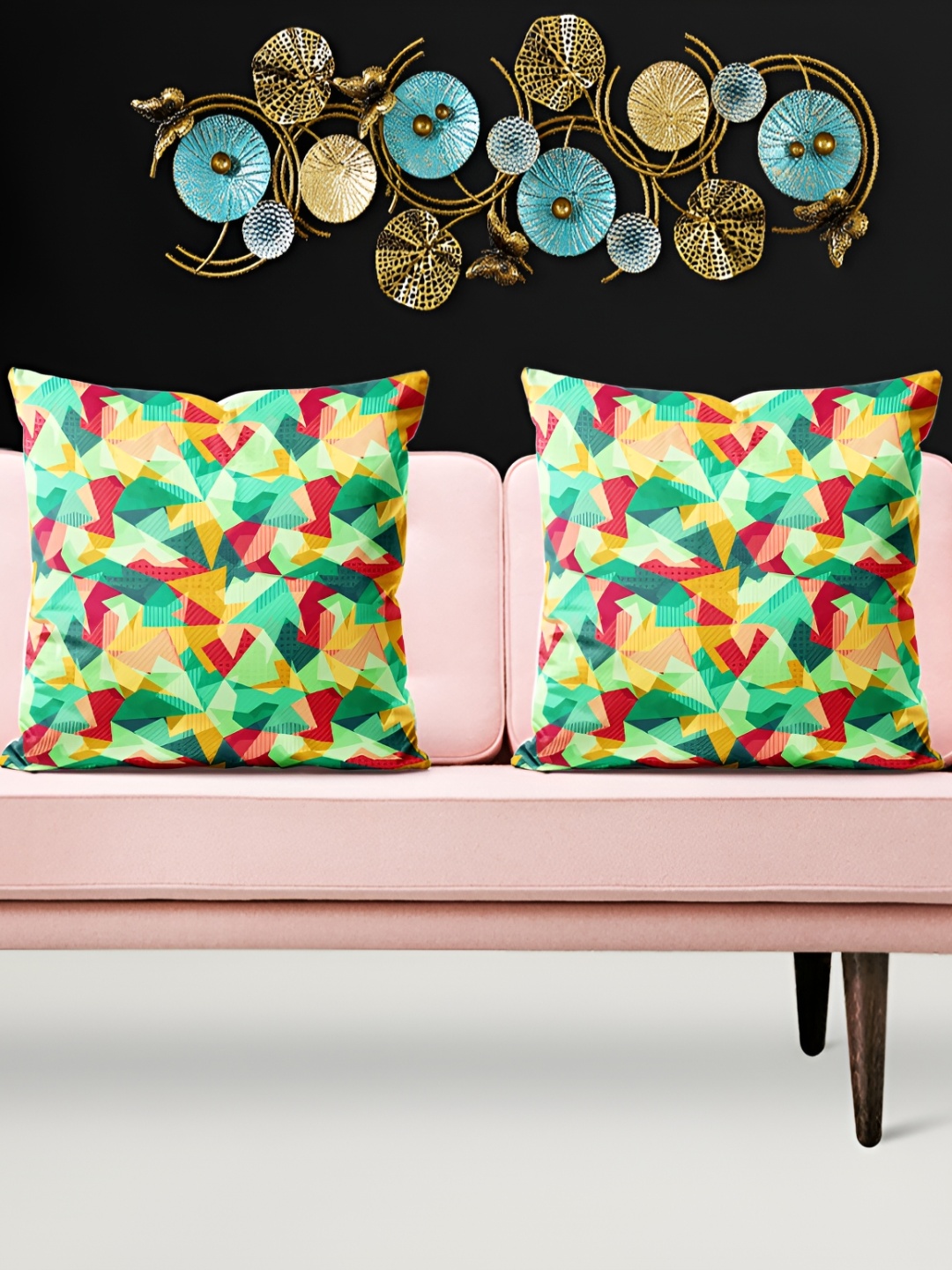 

ArtzFolio Green & Red 5 Pieces Velvet Square Cushion Covers