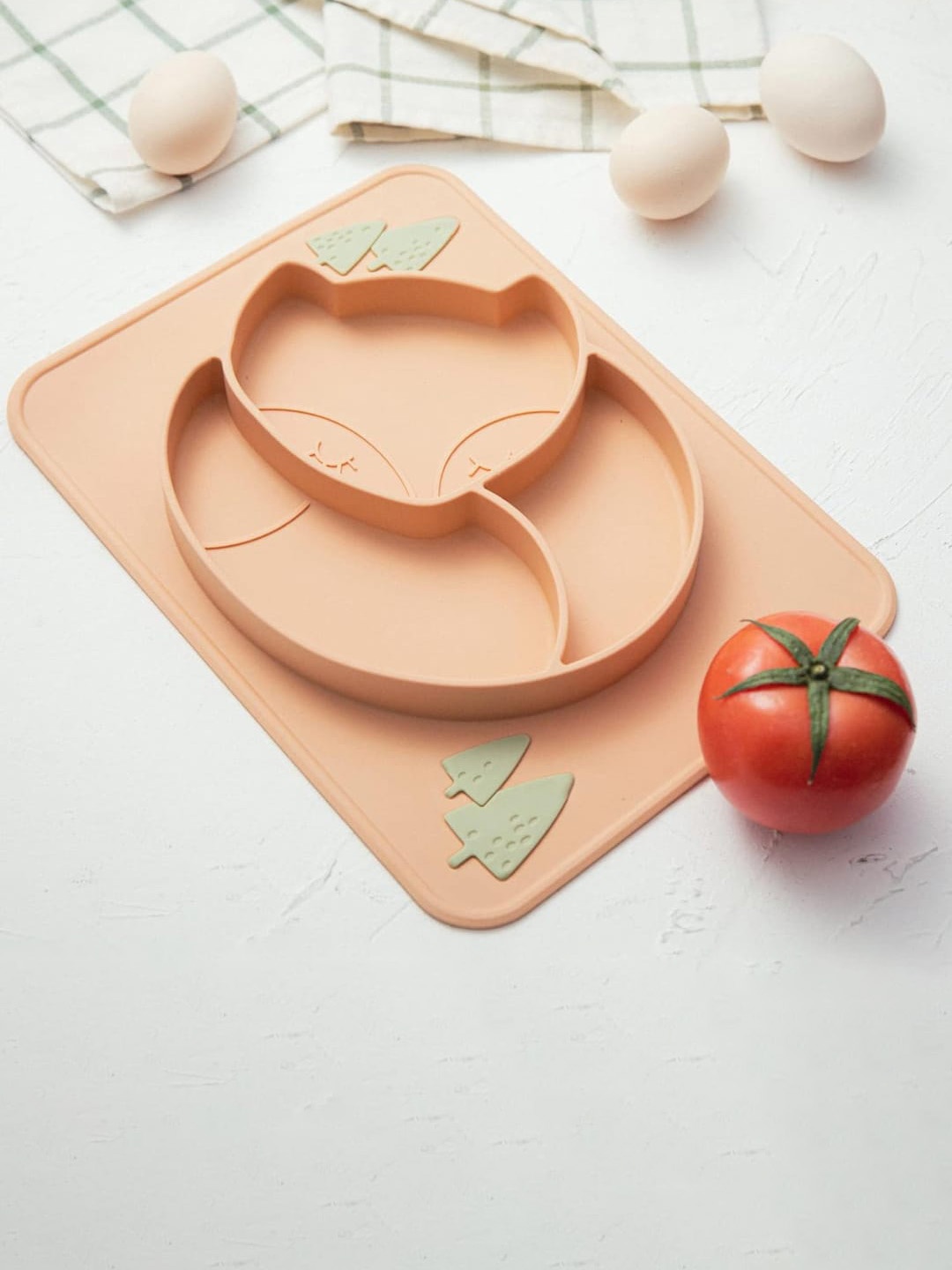 

GUCHIGU Infants BPA Free Silicone Feeding Plate, Orange