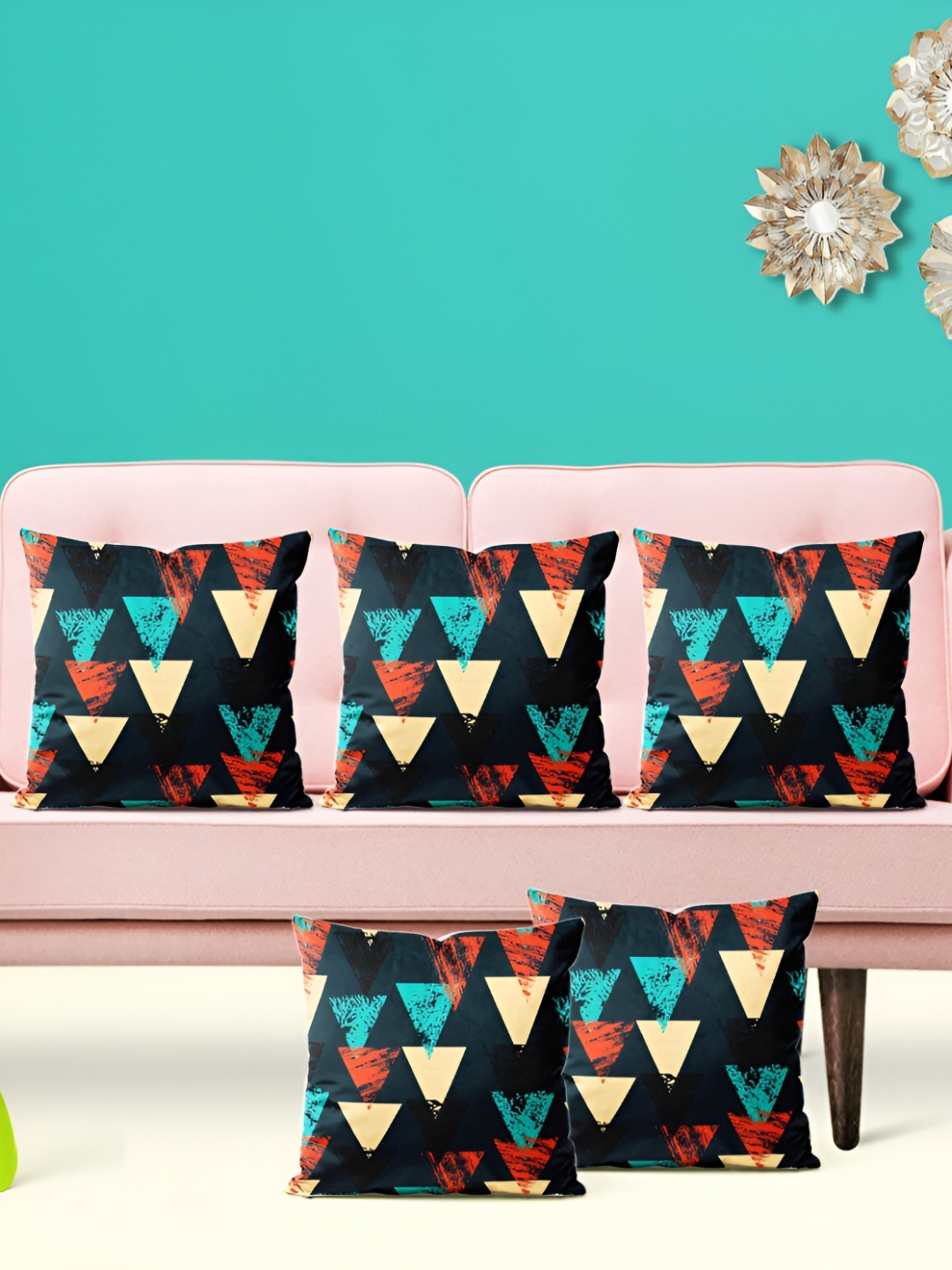 

ArtzFolio Black & Cream 5 Pieces Geometric Velvet Square Cushion Covers