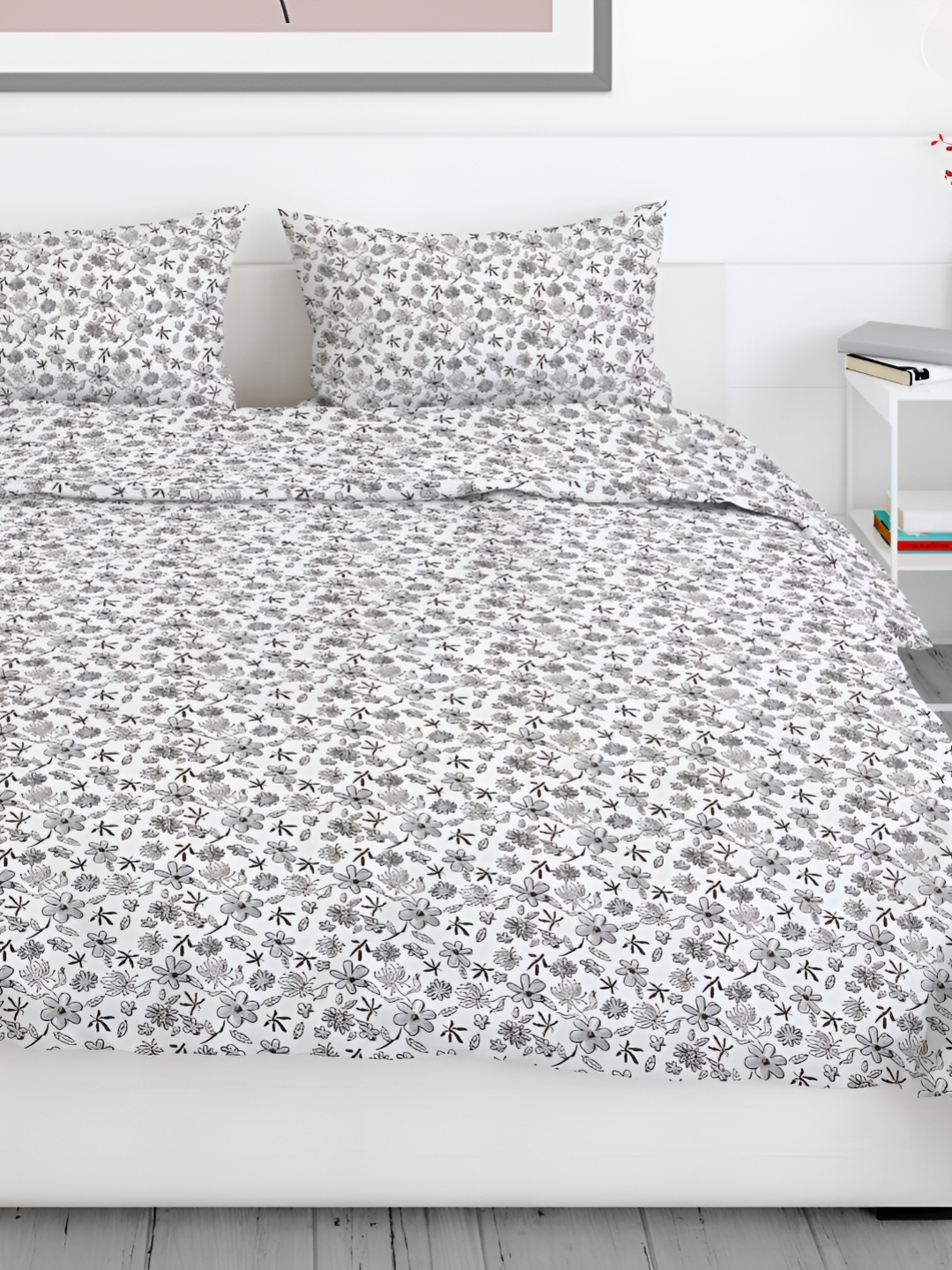 

Aura Grey & White Floral 200 TC Queen Bedsheet with 2 Pillow Covers
