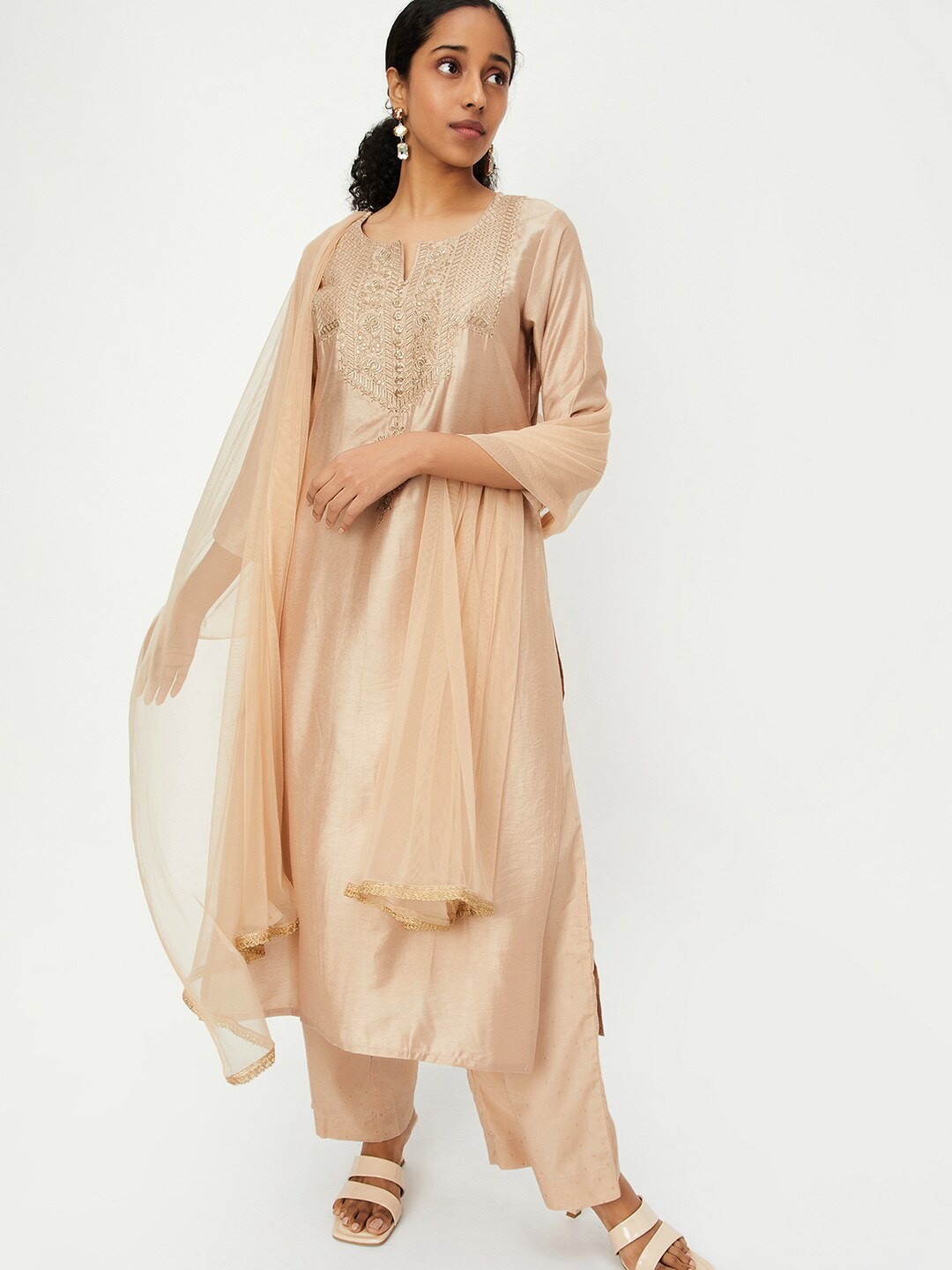

max Women Ethnic Motifs Yoke Design Regular Thread Work Chanderi Cotton Kurta with Trousers & With Dupatta, Brown