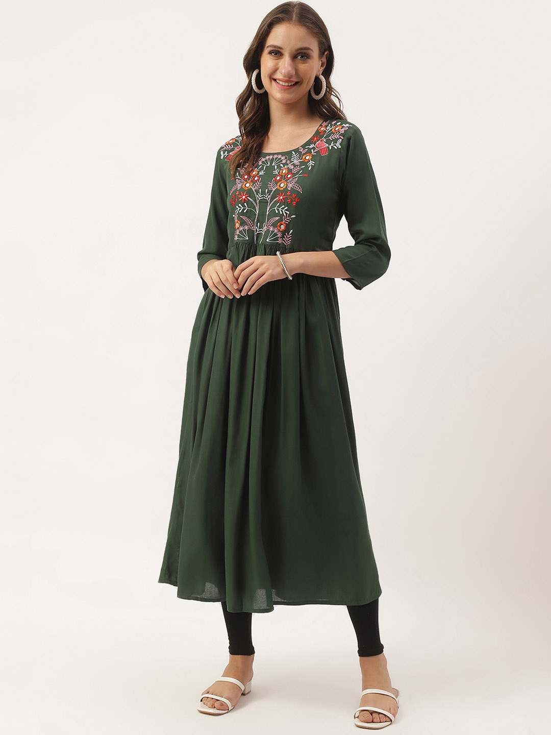 

ANUTTARA FASHIONS Geometric Round Neck Three-Quarter Sleeves Anarkali Kurta, Green