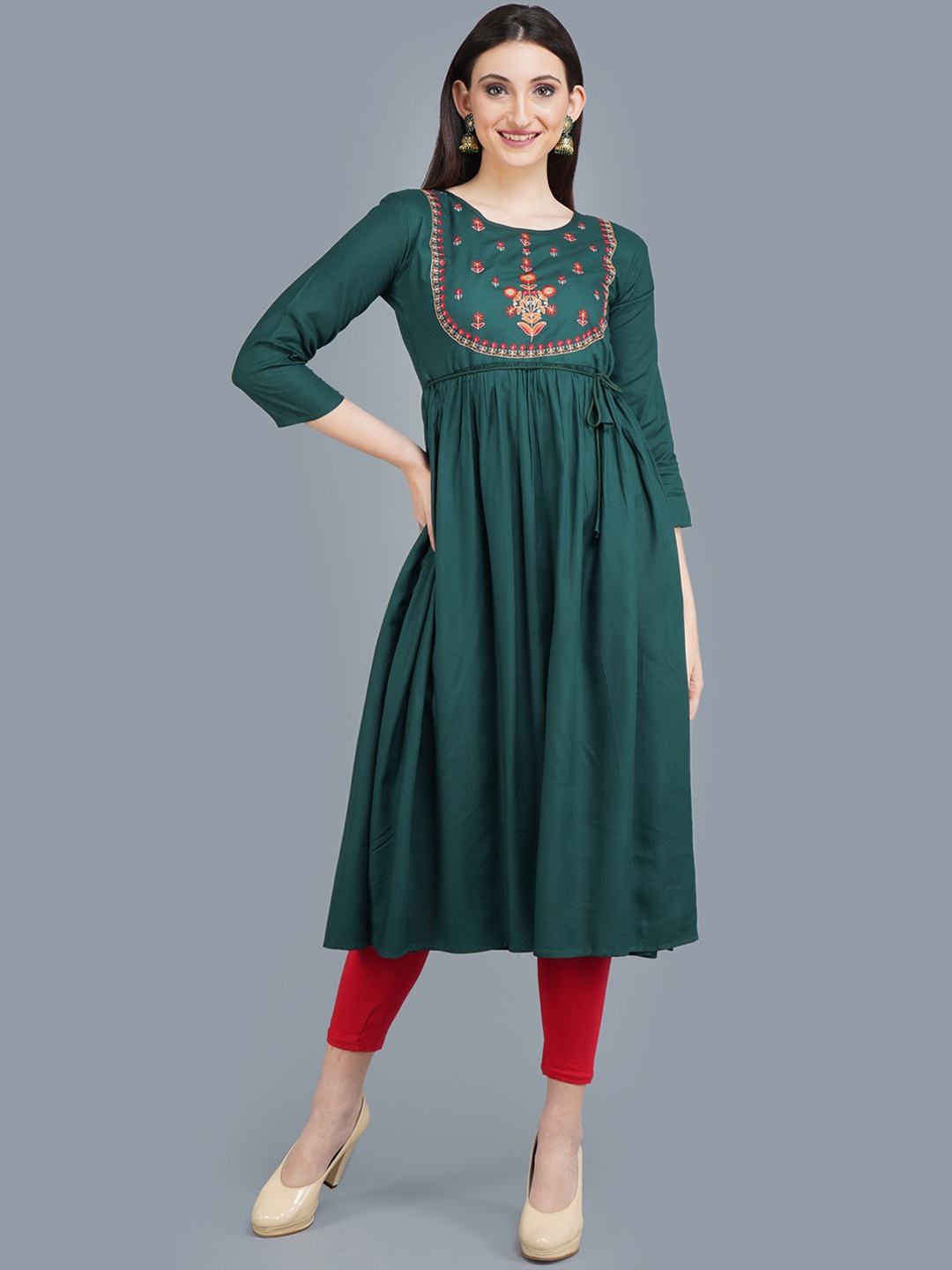 

ANUTTARA FASHIONS Floral Yoke Design Thread Work Anarkali Kurta, Green
