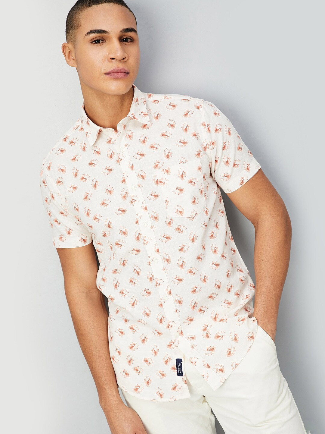 

max Regular Fit Cotton Opaque Printed Casual Shirt, Peach