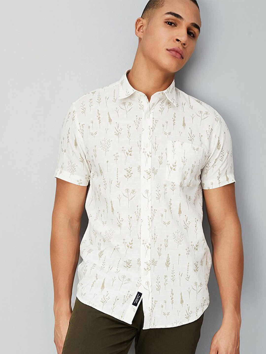 

max Regular Fit Cotton Floral Opaque Printed Casual Shirt, Beige